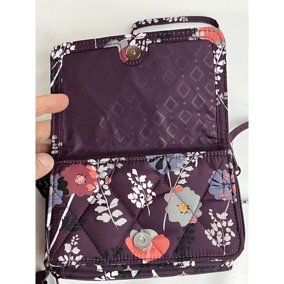 Vera Bradley Ultralight Enchanted Garden Wine Colored Floral  Wallet Mint Cond - Picture 3 of 8
